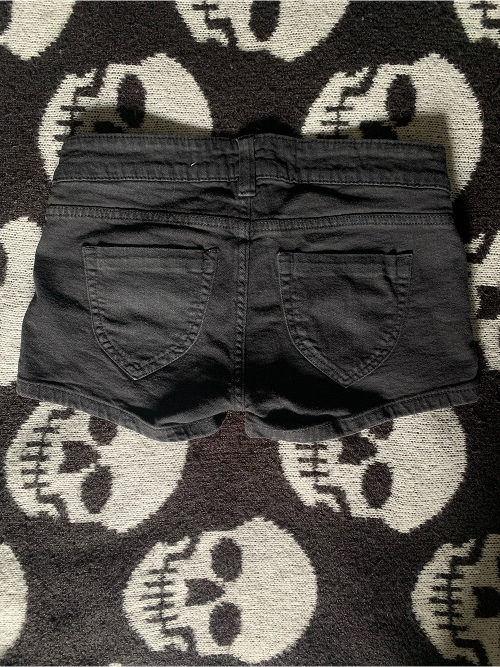 Low Rise Mini Shorts - Picture 2 of 3